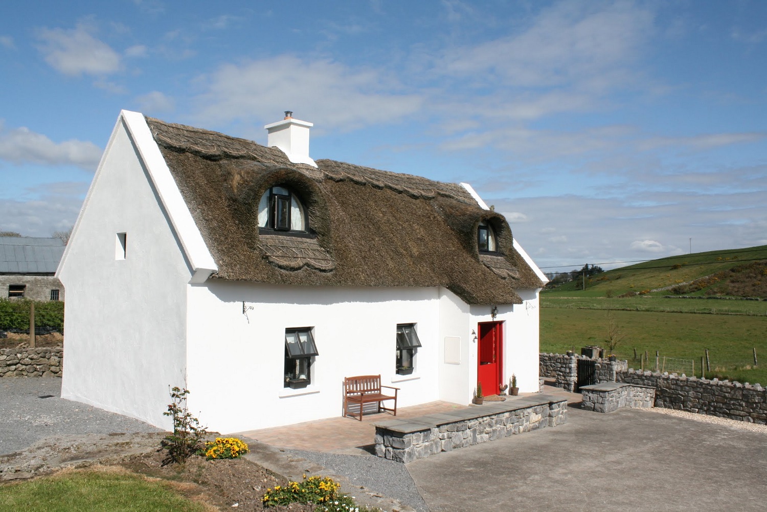 Ballyglass Irish Thatched Cottage Thatched Cottage Holiday Home